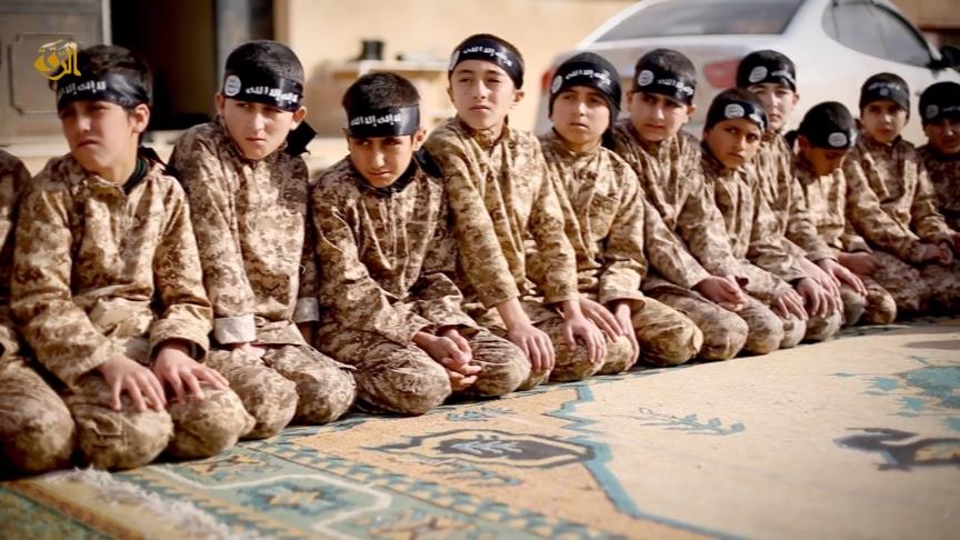 kids-raqqa-daesh-14